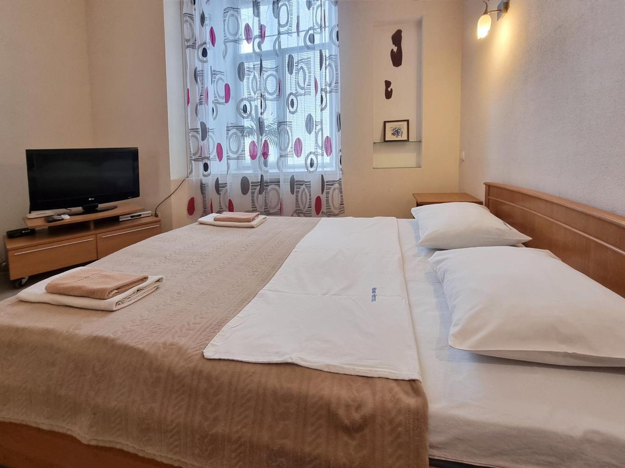 Home-hotel On Maidan Nezalezhnosti Square *